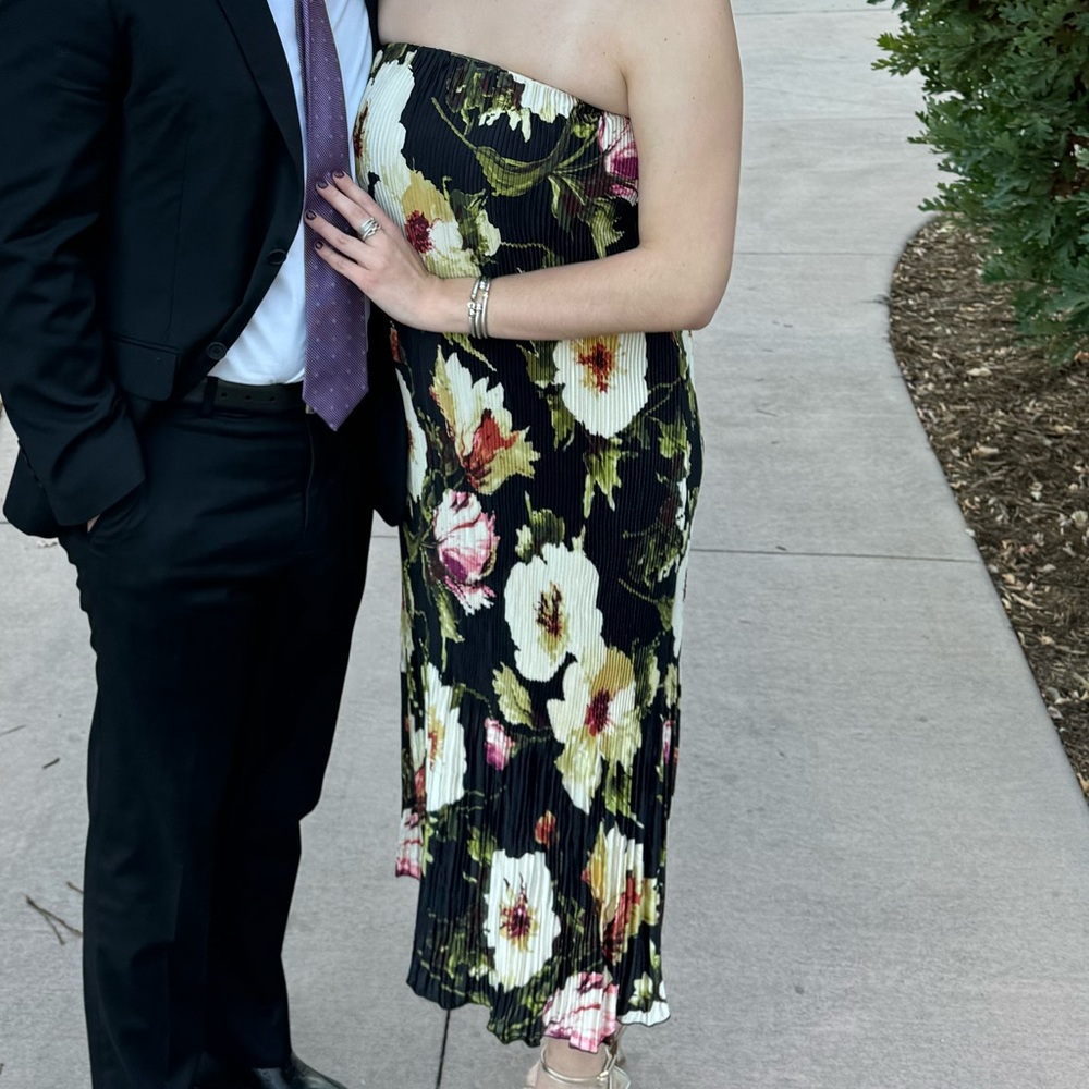Abercrombie & Fitch Black Floral Dress
